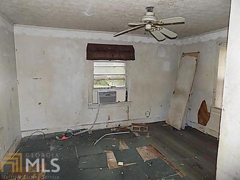 231 S Page St, Lagrange, GA 30241 photo 3