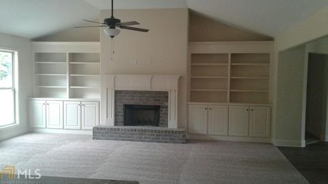 247 Arnold Rd, Statham, GA 30666 photo 2