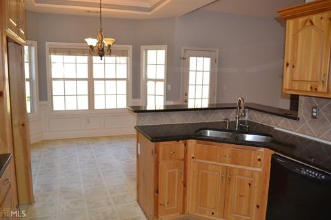 111 Benton Rd, Covington, GA 30014 photo 9