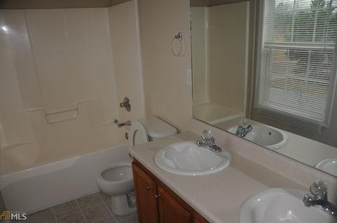 6122 Ruth St, Covington, GA 30014 photo 9