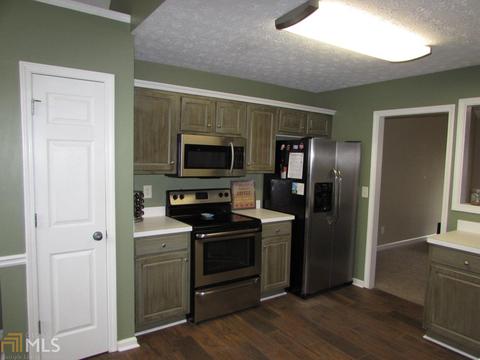 83 Eugene Ct, Jefferson, GA 30549 photo 10