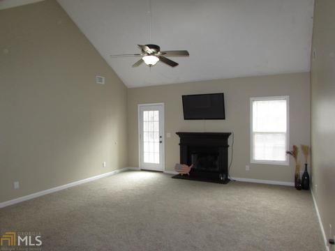 83 Eugene Ct, Jefferson, GA 30549 photo 4