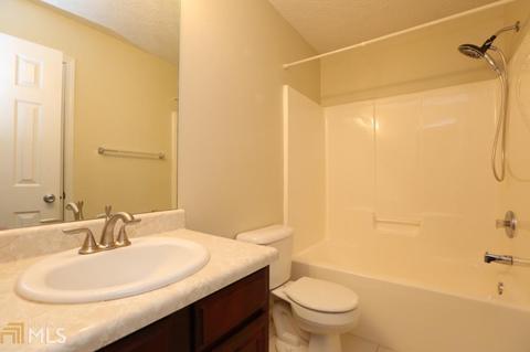 360 Thompson Ct, Hampton, GA 30228 photo 20