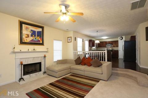 360 Thompson Ct, Hampton, GA 30228 photo 11