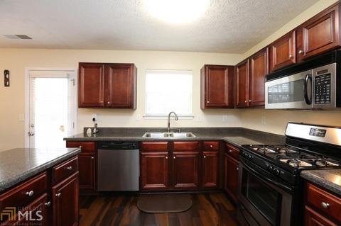 360 Thompson Ct, Hampton, GA 30228 photo 16