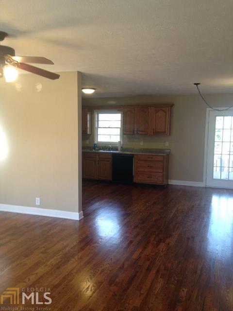 294 Hickory Cir, Toccoa, GA 30577 photo 7