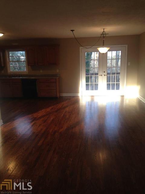 294 Hickory Cir, Toccoa, GA 30577 photo 8