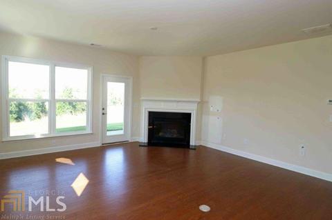 752 Firefly Ct, Griffin, GA 30223 photo 4