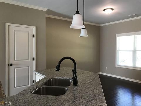 110 Stone Gate Dr, Lagrange, GA 30241 photo 7