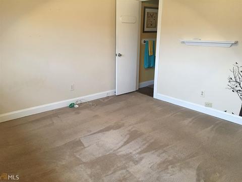 125 Meadow View Dr, Tyrone, GA 30290 photo 9