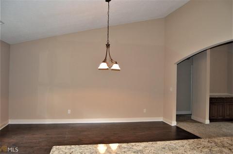 1138 Oconee Ln, Commerce, GA 30529 photo 6