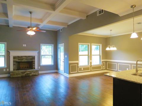 817 Natures Walk, Gray, GA 31032 photo 3