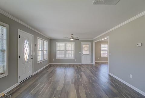 72 Circle Dr, Winder, GA 30680 photo 4