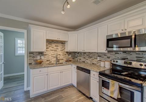 72 Circle Dr, Winder, GA 30680 photo 8