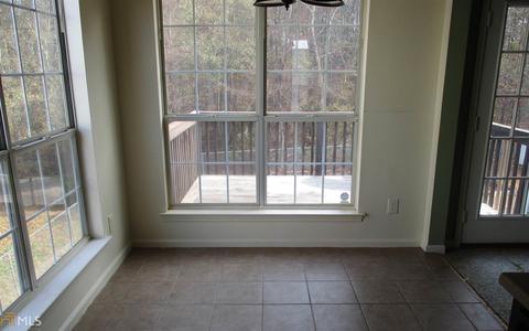 641 Fieldcrest Dr, Mcdonough, GA 30253 photo 3
