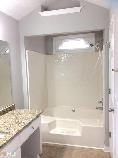 185 Lakefront Dr, Covington, GA 30016 photo 7