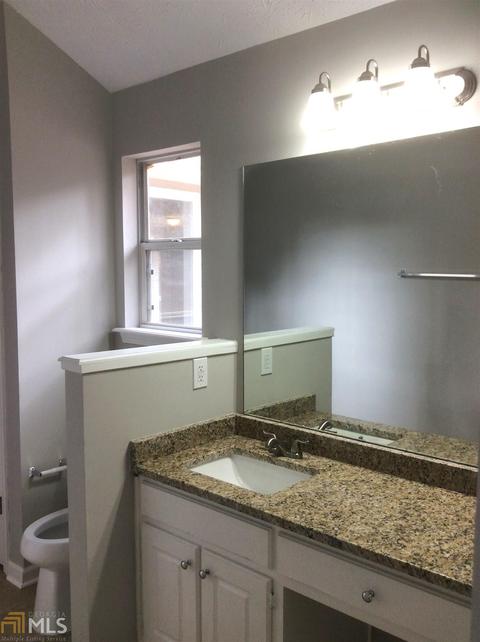 185 Lakefront Dr, Covington, GA 30016 photo 9