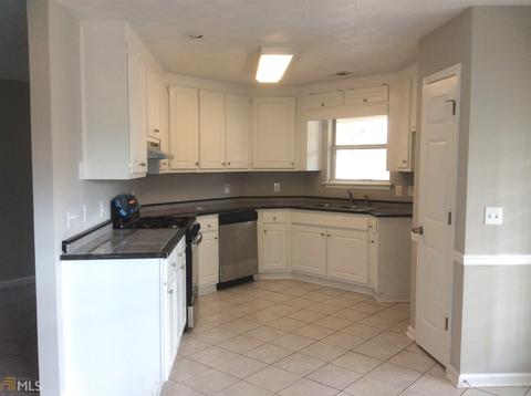 185 Lakefront Dr, Covington, GA 30016 photo 6