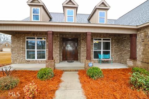 204 Pebble Stone Pl, Perry, GA 31069 photo 2
