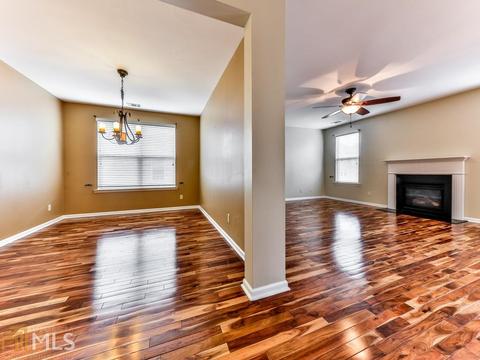 615 E Hampton Pl, Canton, GA 30115 photo 3
