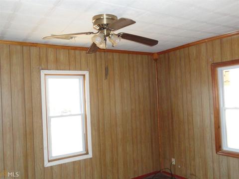 24 Glenda Dr, Lagrange, GA 30240 photo 13