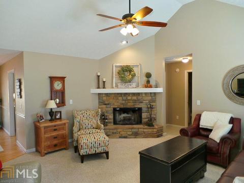 219 Old Pond Rd, Lagrange, GA 30241 photo 2