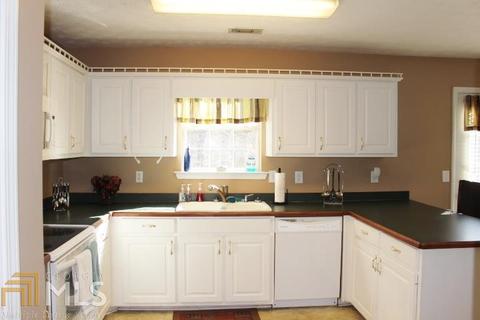 95 Goldfinch Dr, Covington, GA 30016 photo 13