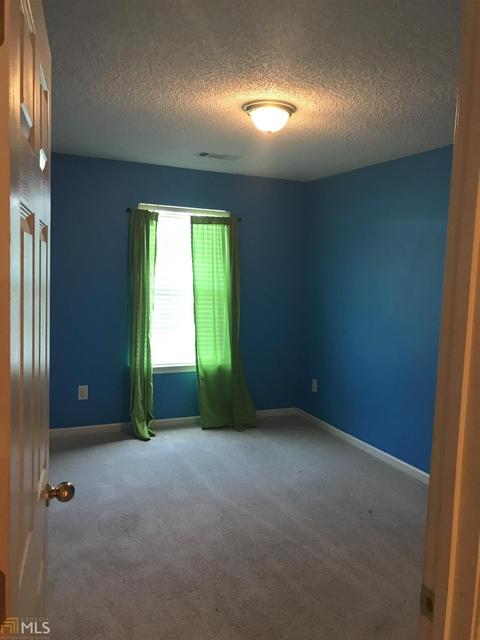 7100 Georges Way, Morrow, GA 30260 photo 3
