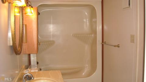 107 E Ave E, Thomaston, GA 30286 photo 7