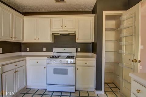 365 Freeman Dr, Covington, GA 30016 photo 13