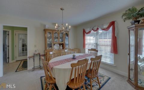 202 Mayes Rd, Toccoa, GA 30577 photo 4