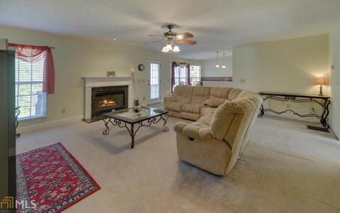 202 Mayes Rd, Toccoa, GA 30577 photo 5