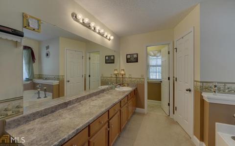 202 Mayes Rd, Toccoa, GA 30577 photo 16