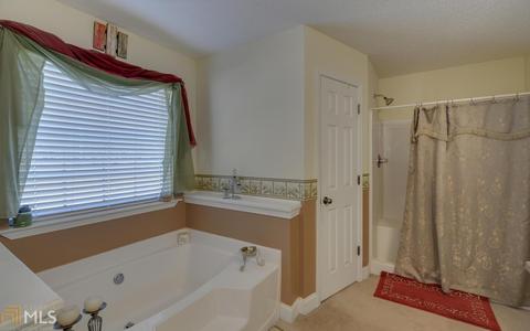 202 Mayes Rd, Toccoa, GA 30577 photo 17