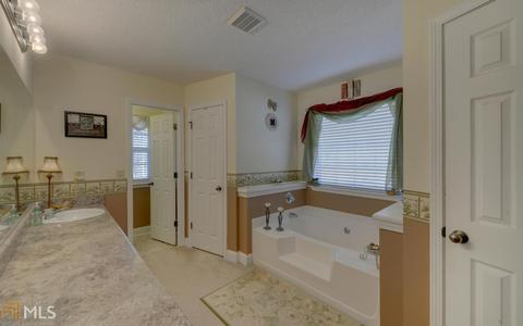202 Mayes Rd, Toccoa, GA 30577 photo 15