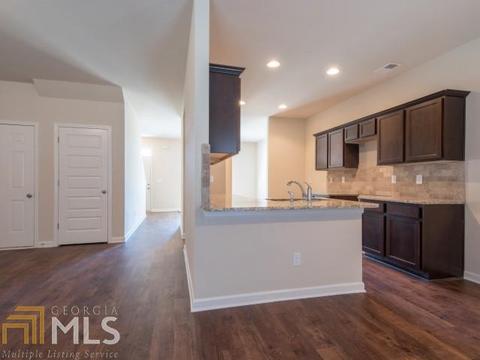 400 Silver Willow Walk, Covington, GA 30016 photo 6