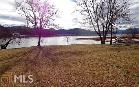 755 E Lakeview Dr, Hayesville, NC 28904 photo 3