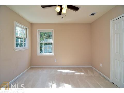 708 Lakeglen Dr, Suwanee, GA 30024 photo 23