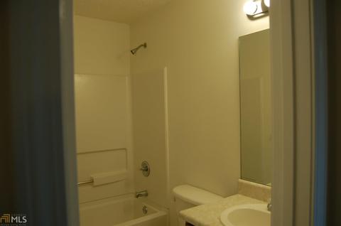 1713 Graystone Dr, Hampton, GA 30228 photo 8