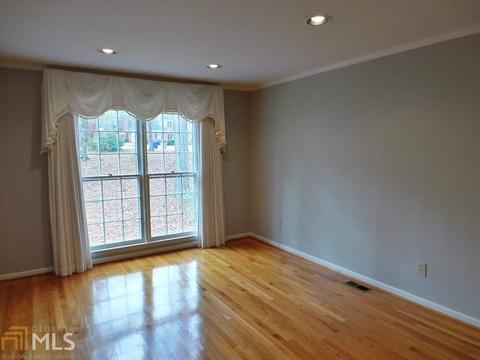 211 Northridge Dr, Lagrange, GA 30240 photo 11