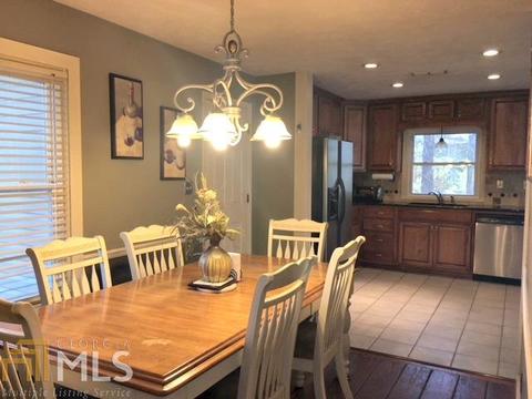 202 Lake Forest Dr, Lagrange, GA 30240 photo 2