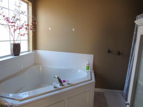 35 Rock View Ln, Covington, GA 30016 photo 22