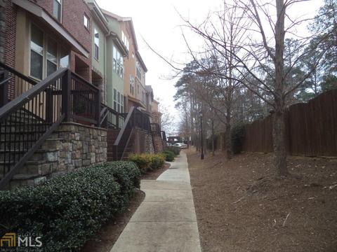 3054 Quantum Ln, Chamblee, GA 30341 photo 2
