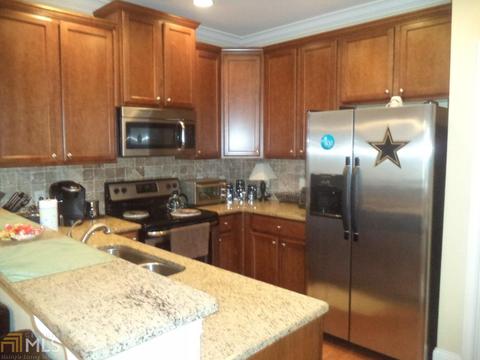 3054 Quantum Ln, Chamblee, GA 30341 photo 5