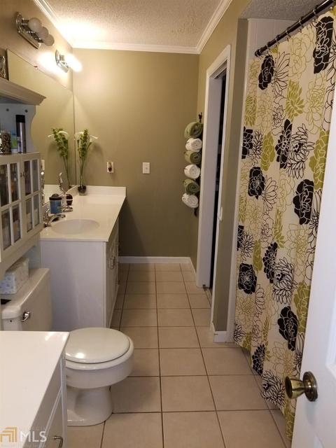 1004 Springdale Rd, Dublin, GA 31021 photo 3