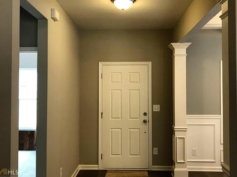 202 Stone Gate Dr, Lagrange, GA 30241 photo 2
