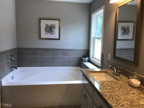 202 Stone Gate Dr, Lagrange, GA 30241 photo 14
