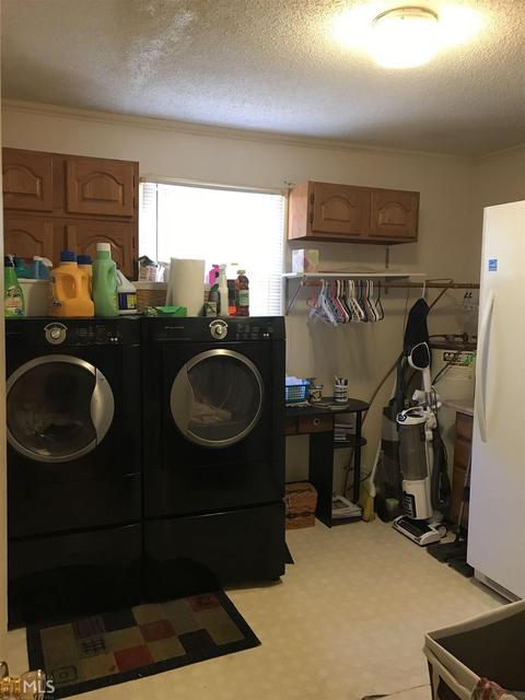 98 E Main St, Adrian, GA 31002 photo 15