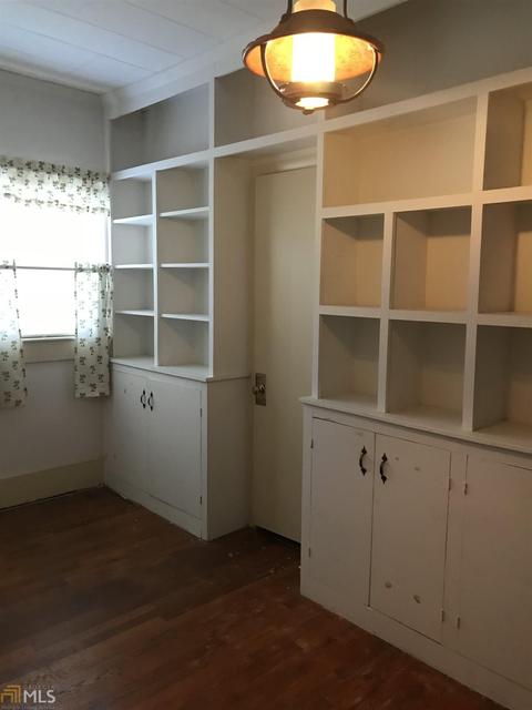 98 E Main St, Adrian, GA 31002 photo 5