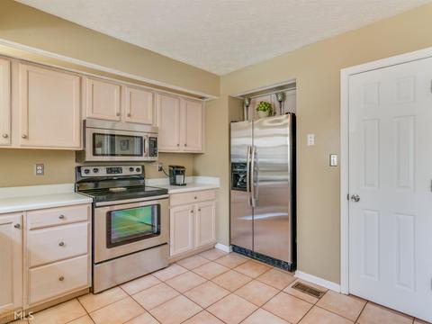 95 Riverside Ct, Hampton, GA 30228 photo 11